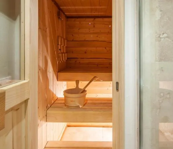 La Chaumiere Chalet *